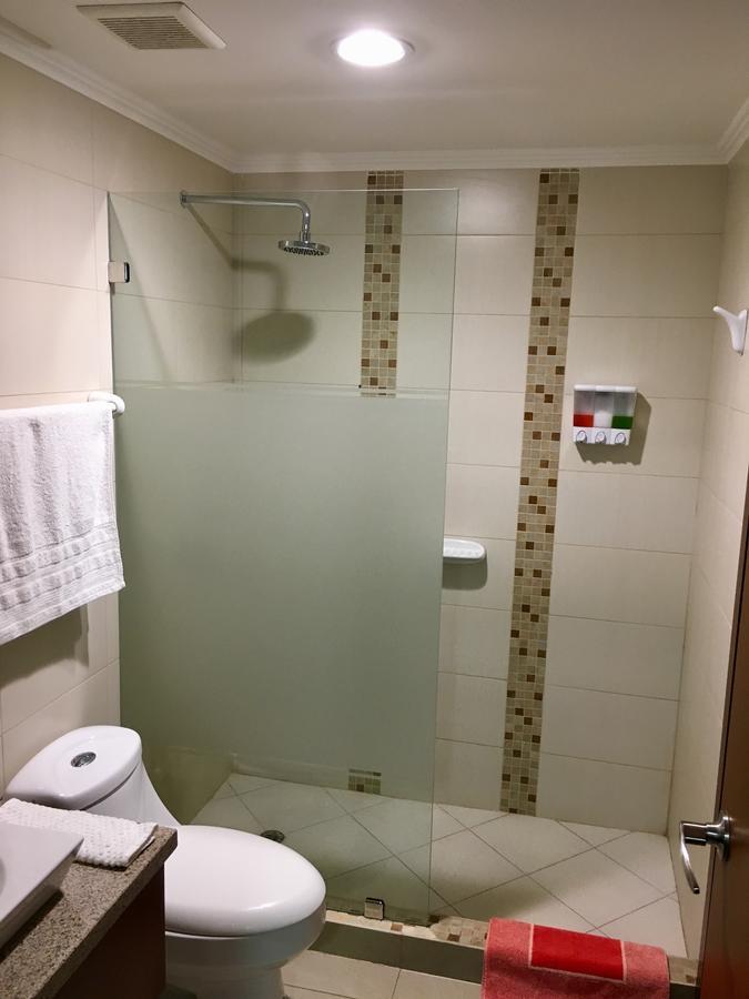 Luxury Suites River Front 瓜亚基尔 外观 照片
