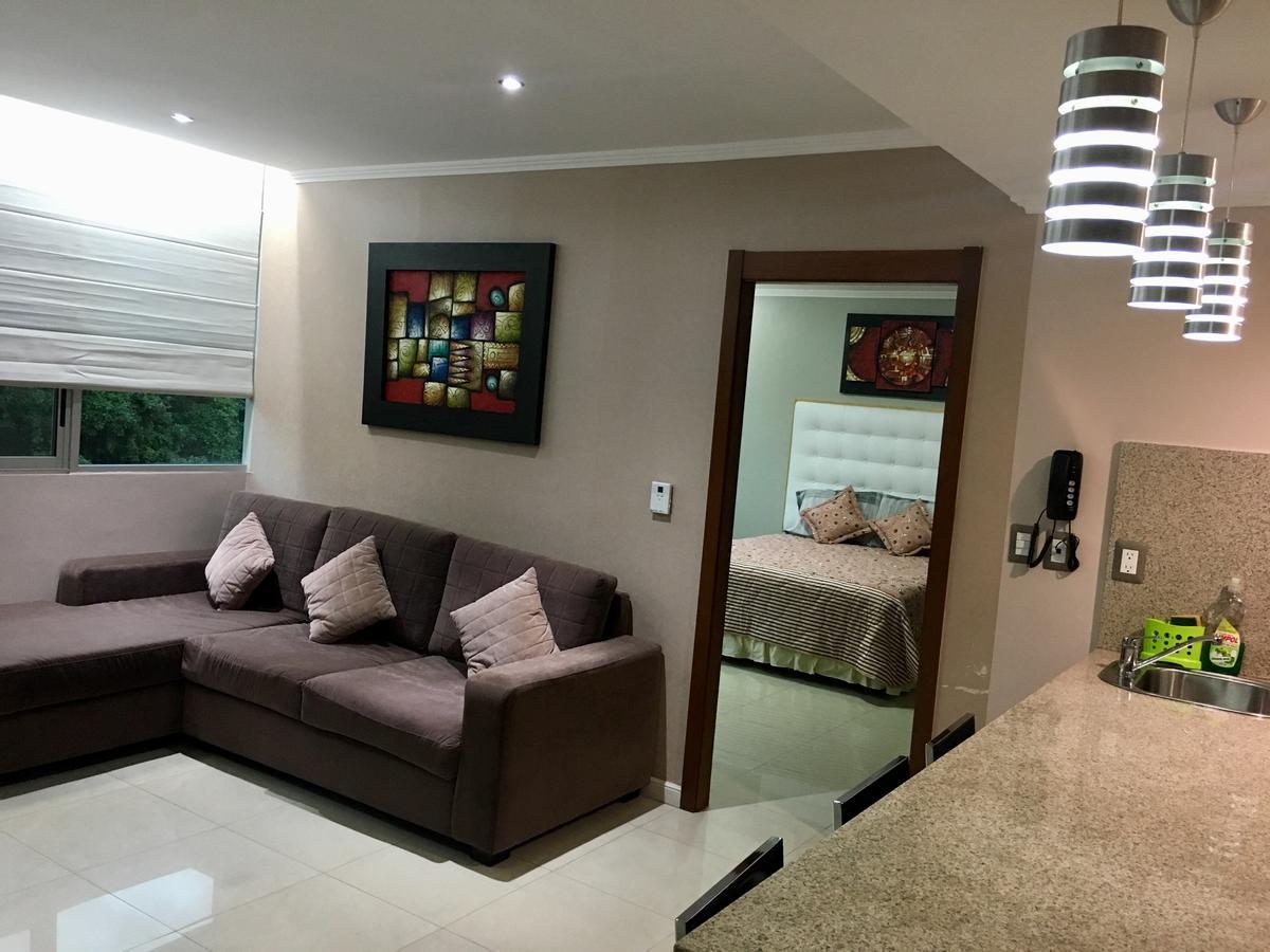 Luxury Suites River Front 瓜亚基尔 外观 照片